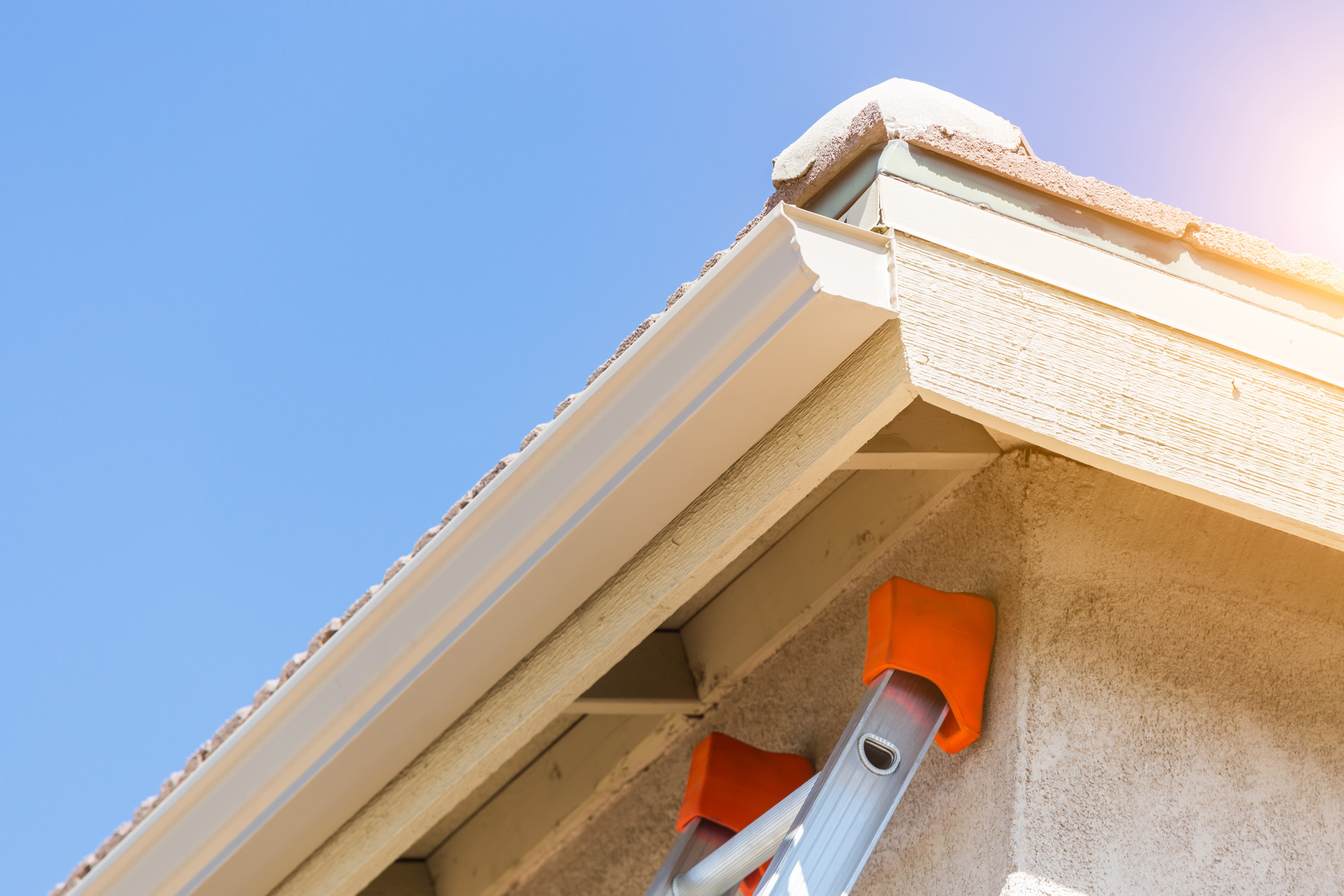 5 Benefits Of Seamless Gutters The Spoutoff